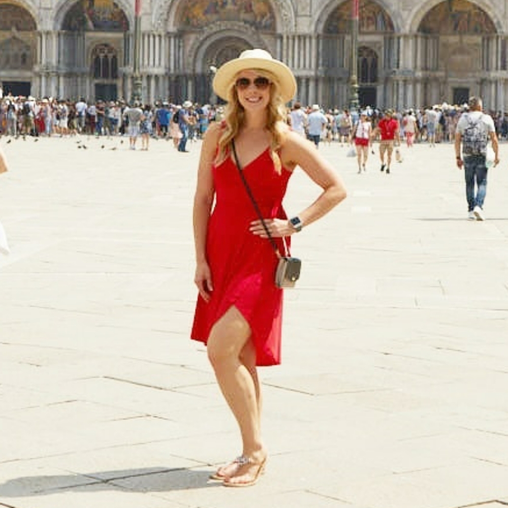 Meet your Posher, Kelli